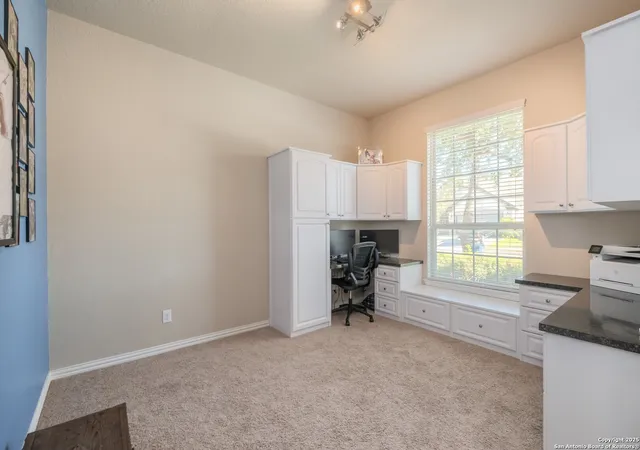 5th image of 217 Fernwood Dr, Schertz, TX 78108 | MLS# 1921556