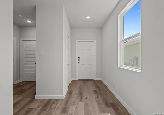Photo 3 of Sale Pending at 9883 Chavaneaux Lndg, San Antonio, TX 78221 | MLS# 1921562 | Listing updated on 2026-04-02