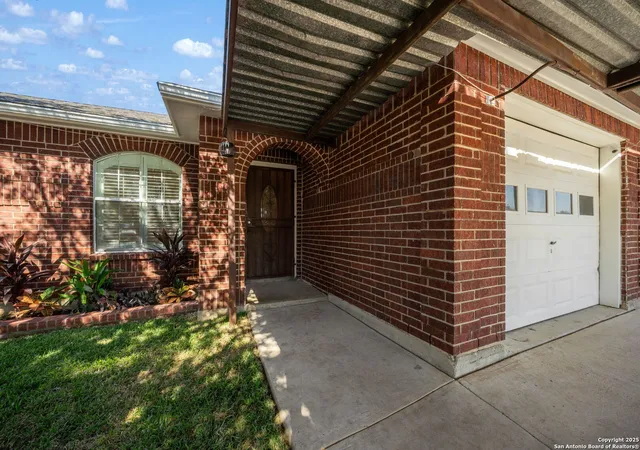 Photo 1 of Single family home for sale at 3343 Reforma Dr, San Antonio, TX 78211 | MLS# 1921600 | Listing updated on 2026-10-28