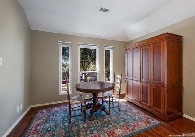 Photo 3 of Sale Pending at 1010 Verde Vista, San Antonio, TX 78216 | MLS# 1921675 | Listing updated on 2025-11-23