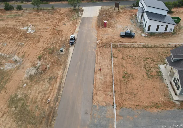 4th image of 7307 Tiff Nichole, Von Ormy, TX 78073 | MLS# 1921696