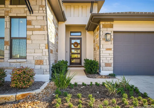 Photo 3 of Sale Pending at 23407 Grande Vista, San Antonio, TX 78261 | MLS# 1921697 | Listing updated on 2026-02-02