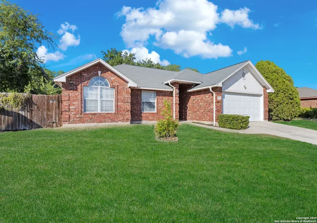 Photo 2 of Sale Pending at 2143 Calle Del Sol, San Antonio, TX 78226 | MLS# 1921706 | Listing updated on 2025-12-05