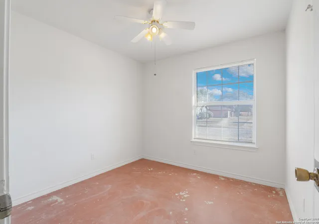 Photo 4 of Sale Pending at 2143 Calle Del Sol, San Antonio, TX 78226 | MLS# 1921706 | Listing updated on 2025-12-05