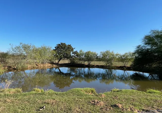 Photo 2 of Sale Pending at 343 Batey Rd, Seguin, TX 78155 | MLS# 1921713 | Listing updated on 2025-12-11