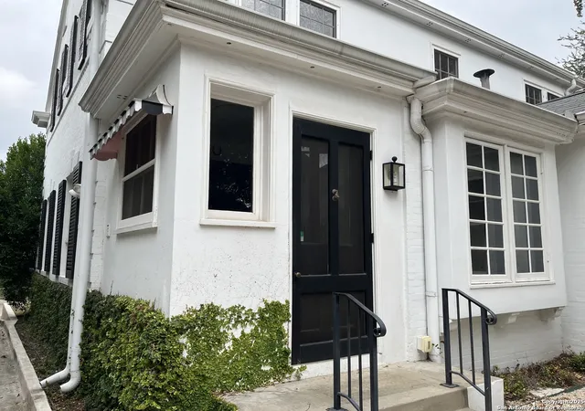 35th image of 118 Hollywood, San Antonio, TX 78212 | MLS# 1921732