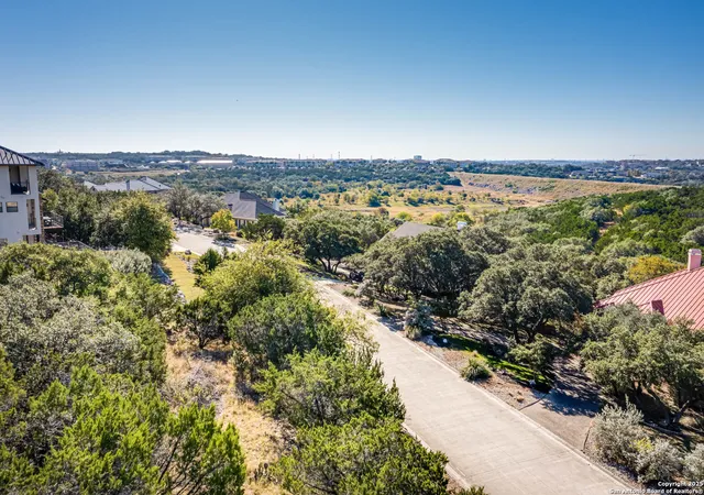 13th image of 44 Trophy Ridge, San Antonio, TX 78258 | MLS# 1921735