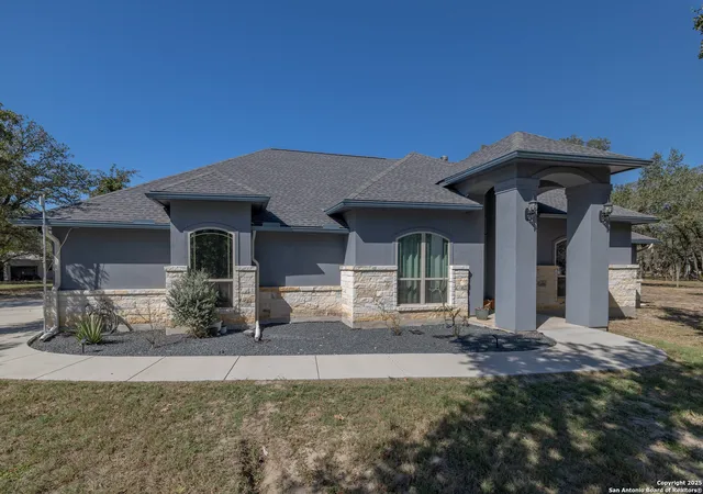 Photo 1 of Single family home for sale at 355 Shannon Ridge Dr, Floresville, TX 78114 | MLS# 1921749 | Listing updated on 2025-12-30