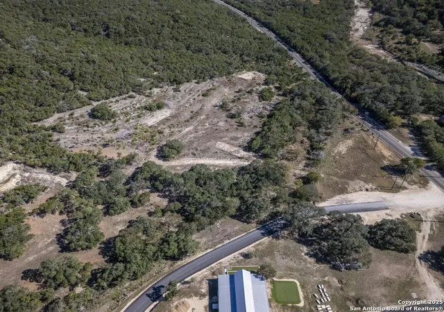 3rd image of 29008 Cibolo Cliff, Bulverde, TX 78163 | MLS# 1921757