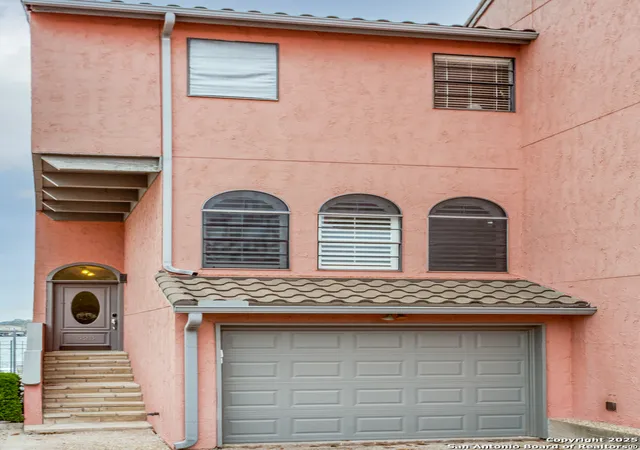 Homes for sale in Horseshoe Bay, TX | 525 Horseshoe Bay North #525, Horseshoe Bay, TX 78657 | MLS# 1921775