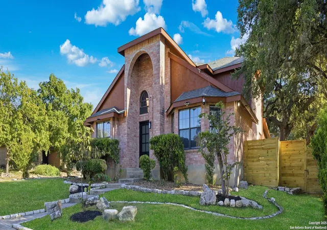 Photo 3 of Sale Pending at 8402 Timber Belt, San Antonio, TX 78250 | MLS# 1921786 | Listing updated on 2025-12-29