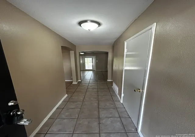 3rd image of 1826 Laven Dr, San Antonio, TX 78228 | MLS# 1921810