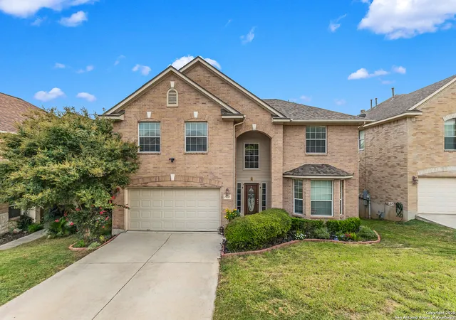 Photo 3 of Sale Pending at 23023 Fairway Brg, San Antonio, TX 78258 | MLS# 1921815 | Listing updated on 2026-02-17