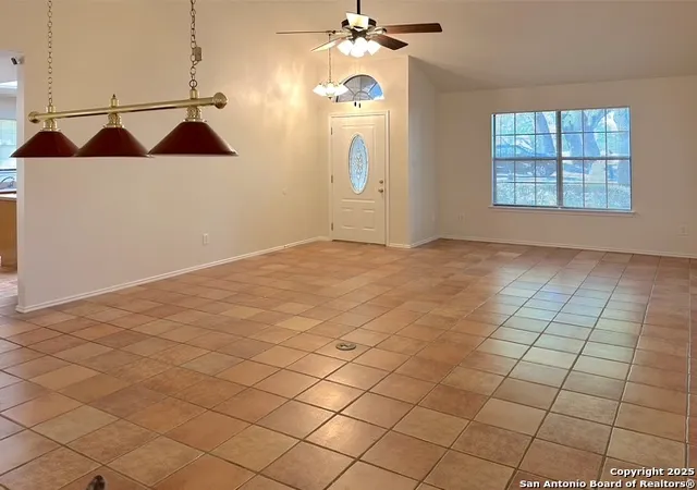Photo 2 of Single family home for sale at 1039 Malone, Devine, TX 78016 | MLS# 1921836 | Listing updated on 2026-01-25