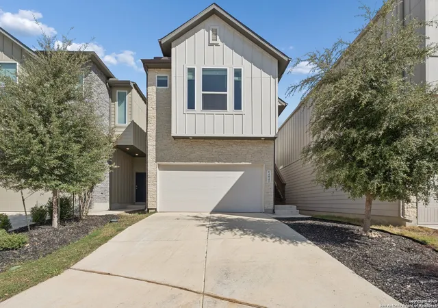 Photo 3 of Sale Pending at 14842 Maverick, San Antonio, TX 78217 | MLS# 1921839 | Listing updated on 2026-01-20