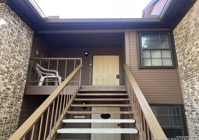 2nd image of 10955 Wurzbach, San Antonio, TX 78230