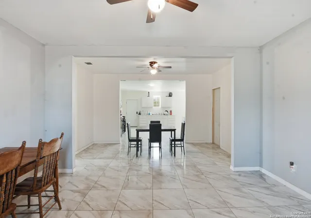 Photo 4 of Single family home for sale at 411 W Daniel, Uvalde, TX 78801 | MLS# 1921926 | Listing updated on 2025-11-21