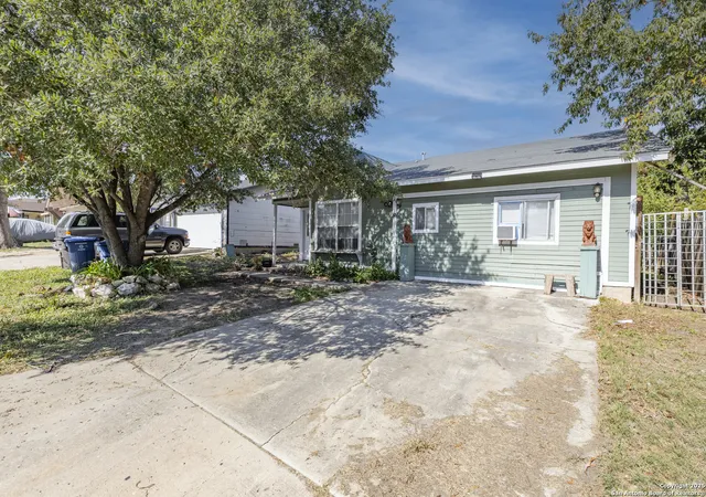 3rd image of 5835 Adalone, San Antonio, TX 78242 | MLS# 1921937