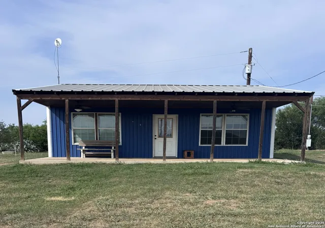 2nd image of 5570 Blackhill, Floresville, TX 78114 | MLS# 1921997