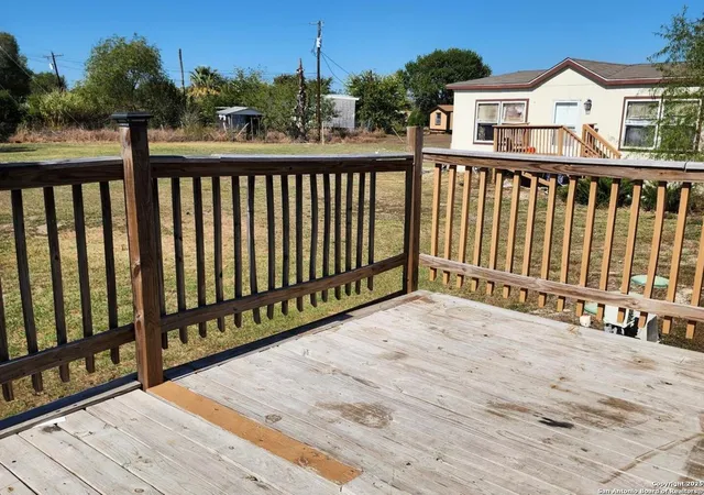 Photo 4 of Manufactured home for sale at 113 Merganser Cove, San Marcos, TX 78666 | MLS# 1922010 | Listing updated on 2025-11-21