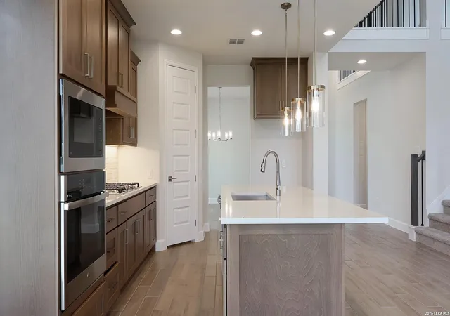 Photo 3 of Sale Pending at 231 Haby Hollow, San Antonio, TX 78253 | MLS# 1922085 | Listing updated on 2026-09-04