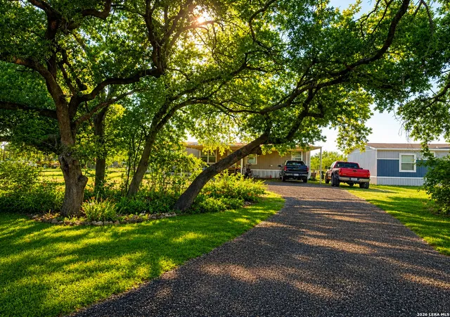 Photo 2 of Sale Pending at 137 Viridian View, Pleasanton, TX 78064 | MLS# 1922092 | Listing updated on 2026-09-14