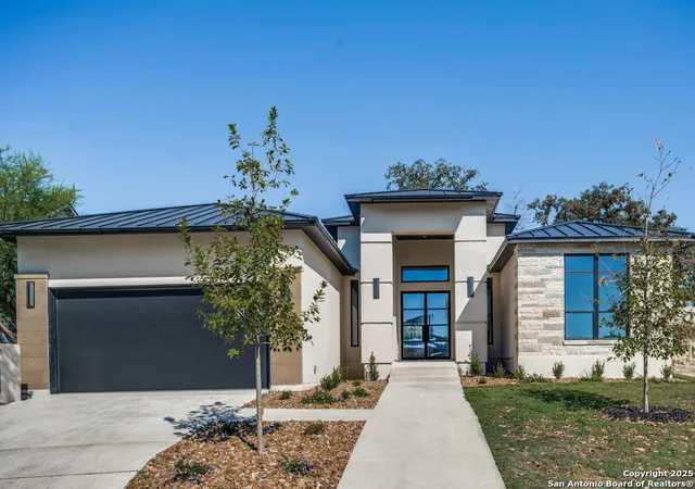 Photo 1 of Single family home for sale at 22114 Touring Ln, San Antonio, TX 78257 | MLS# 1922102 | Listing updated on 2025-11-22
