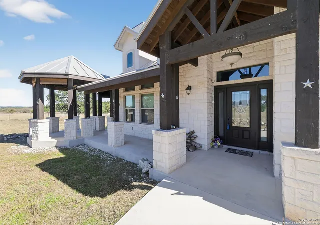 2nd image of 101 Lucky, Bandera, TX 78003 | MLS# 1922126