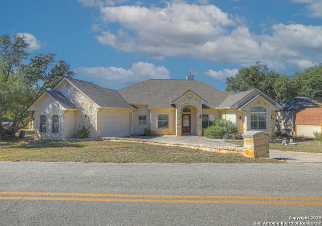 Photo 2 of Sale Pending at 1925 Glenn, Canyon Lake, TX 78133 | MLS# 1922183 | Listing updated on 2026-07-29