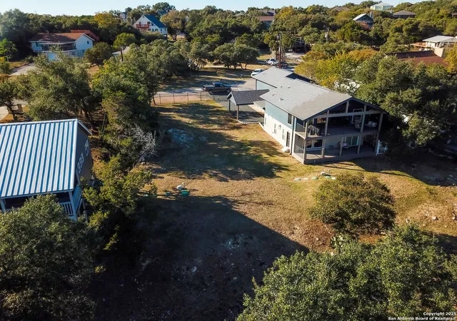 Photo 4 of Land for sale at 864 Lakebreeze Dr, Canyon Lake, TX 78133 | MLS# 1922199 | Listing updated on 2026-05-30