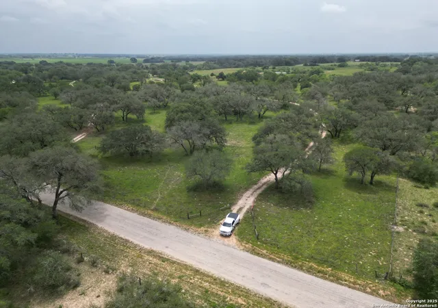 5th image of 970 Newman, Poteet, TX 78065 | MLS# 1922244
