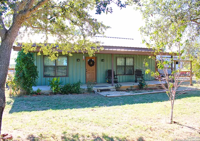 Homes for sale in Stockdale, TX | 226 Fm 1107, Stockdale, TX 78160 | MLS# 1922258