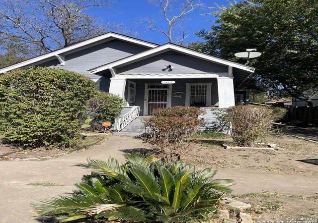 Photo 1 of Sale Pending at 1413 Crockett, San Antonio, TX 78202 | MLS# 1922286 | Listing updated on 2026-01-20