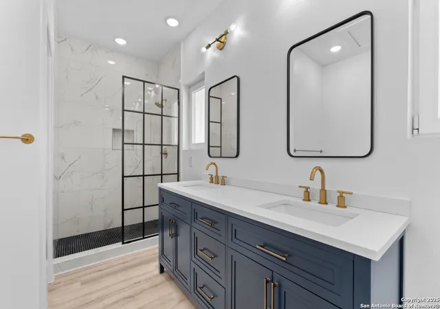 Photo 1 of Sale Pending at 106 Bank St #103, San Antonio, TX 78204 | MLS# 1922303 | Listing updated on 2026-09-17