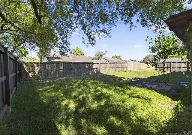 Homes for sale in Houston, TX | 14807 Shottery, Houston, TX 77015 | MLS# 1922326