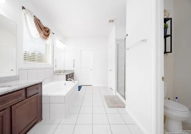 5th image of 2900 Sunridge Dr, Cibolo, TX 78108 | MLS# 1922402