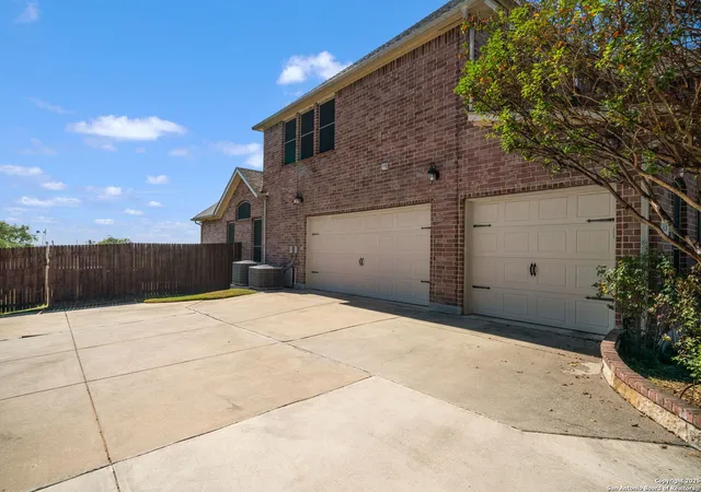 Photo 3 of Sale Pending at 10208 Leno Way, Schertz, TX 78154 | MLS# 1922534 | Listing updated on 2026-02-17