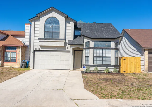 Photo 2 of Sale Pending at 9323 Valley Hedge, San Antonio, TX 78250 | MLS# 1922642 | Listing updated on 2026-01-06