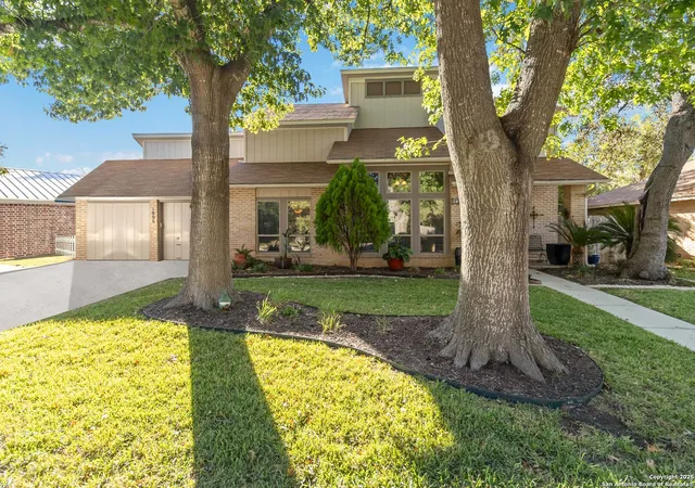 Photo 2 of Single family home for sale at 1006 Arizona Ash, San Antonio, TX 78232 | MLS# 1922645 | Listing updated on 2026-02-04