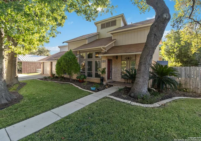 Photo 3 of Single family home for sale at 1006 Arizona Ash, San Antonio, TX 78232 | MLS# 1922645 | Listing updated on 2026-02-04