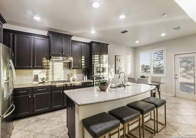 Photo 4 of Sale Pending at 18043 Muir Glen, San Antonio, TX 78257 | MLS# 1922656 | Listing updated on 2026-04-07