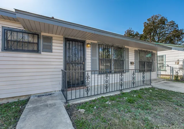 Homes for sale in San Antonio, TX | 354 Las Palmas, San Antonio, TX 78237 | MLS# 1922695