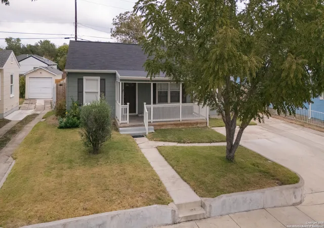 Homes for sale in San Antonio, TX | 2407 W Mistletoe Ave, San Antonio, TX 78228 | MLS# 1922709
