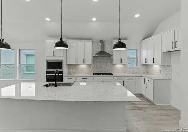 4th image of 341 Bodensee, New Braunfels, TX 78130 | MLS# 1922732