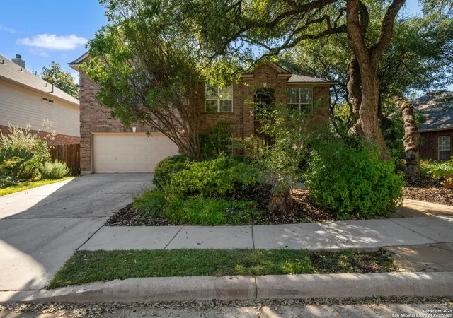 Photo 2 of Sale Pending at 4509 Grand Forest Dr, Schertz, TX 78154 | MLS# 1922763 | Listing updated on 2026-04-01
