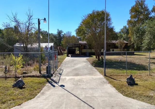 2nd image of 1594 Mountain View, Canyon Lake, TX 78133 | MLS# 1922770