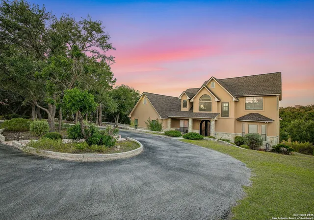 Photo 3 of Sale Pending at 3019 Single Peak, San Antonio, TX 78261 | MLS# 1922780 | Listing updated on 2026-04-15