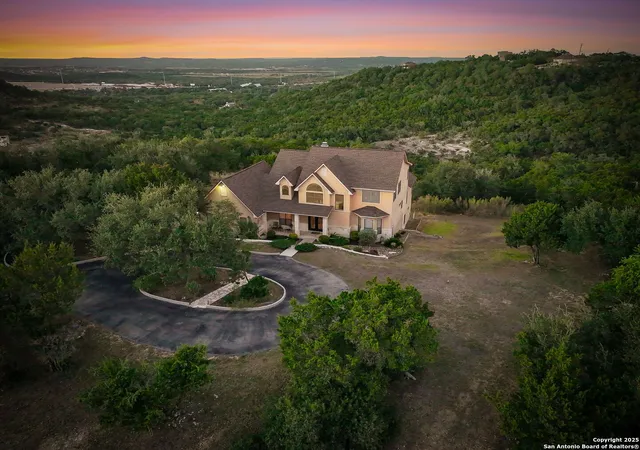 Photo 1 of Sale Pending at 3019 Single Peak, San Antonio, TX 78261 | MLS# 1922780 | Listing updated on 2026-04-15