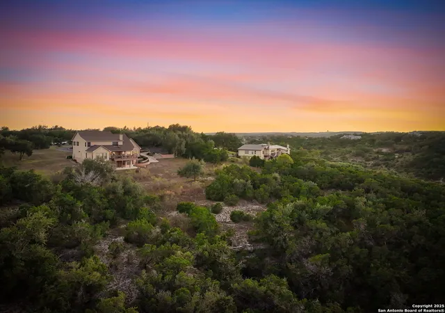Photo 3 of Sale Pending at 3019 Single Peak, San Antonio, TX 78261 | MLS# 1922780 | Listing updated on 2026-04-15