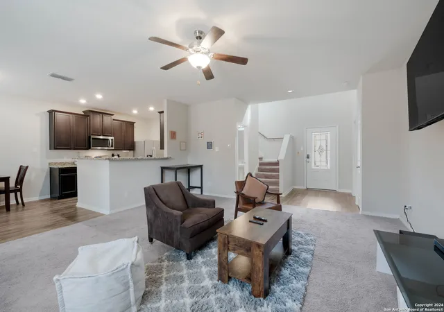 Photo 4 of Single family home for sale at 6119 Cooper Cash, San Antonio, TX 78252 | MLS# 1922789 | Listing updated on 2026-03-23